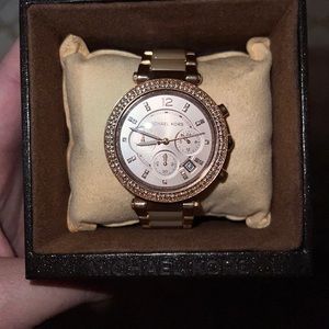 Michael Kors rose gold watch